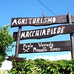 Macchiapiede Bed and Breakfast